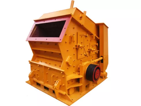 What is the role of a hammer crusher?